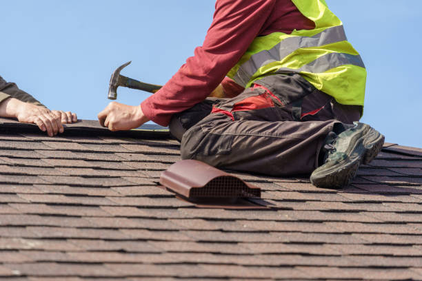 Best Emergency Roof Repair  in Wakarusa, IN